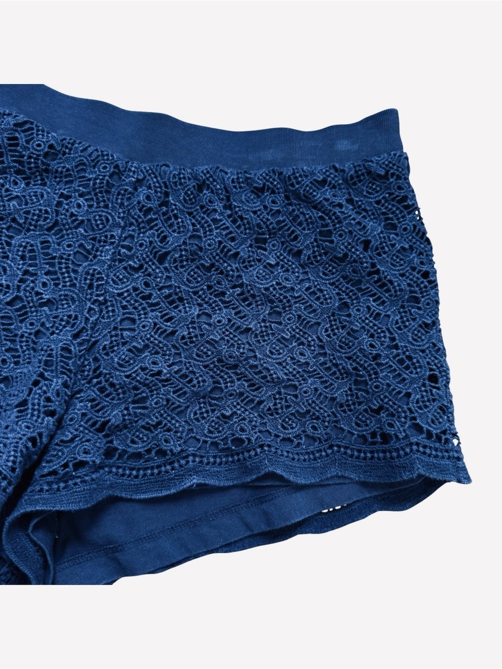 Lilly Pulitzer Crochet Lace Overlay Shorts Size Small Navy Blue Pull On Cotton - Picture 4 of 9